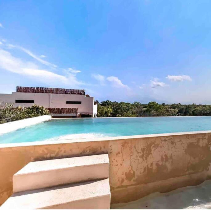Lush Rooftop With Ensuite Pool & Wifi Appartamento *